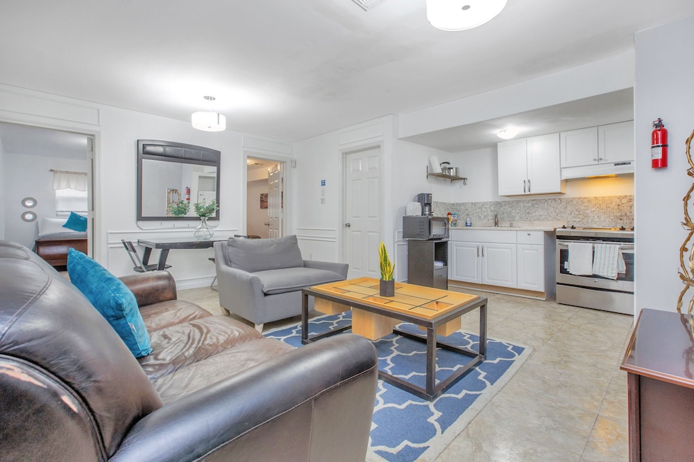 Racpanos Modern Stay on Forrest Street - photo 62