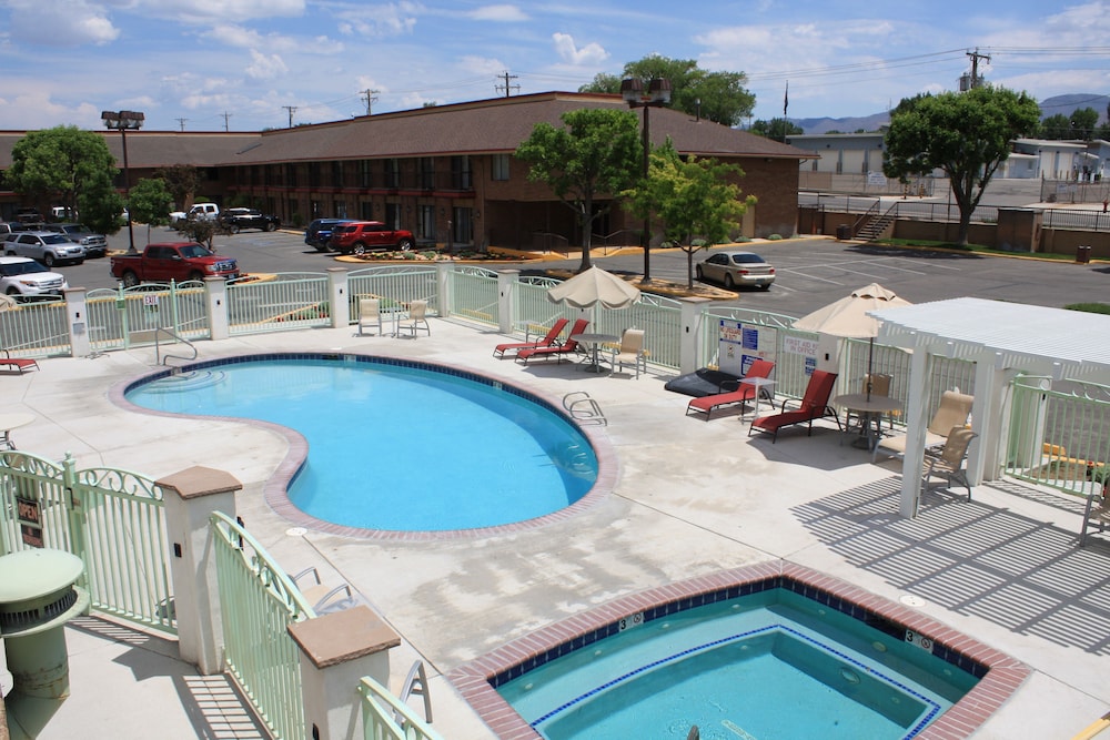 Winnemucca Inn & Casino - photo 22