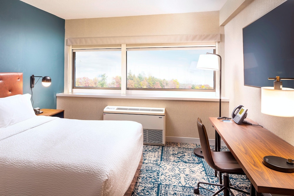 Four Points By Sheraton Norwood - photo 16