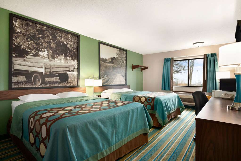 Super 8 by Wyndham Rantoul - photo 10