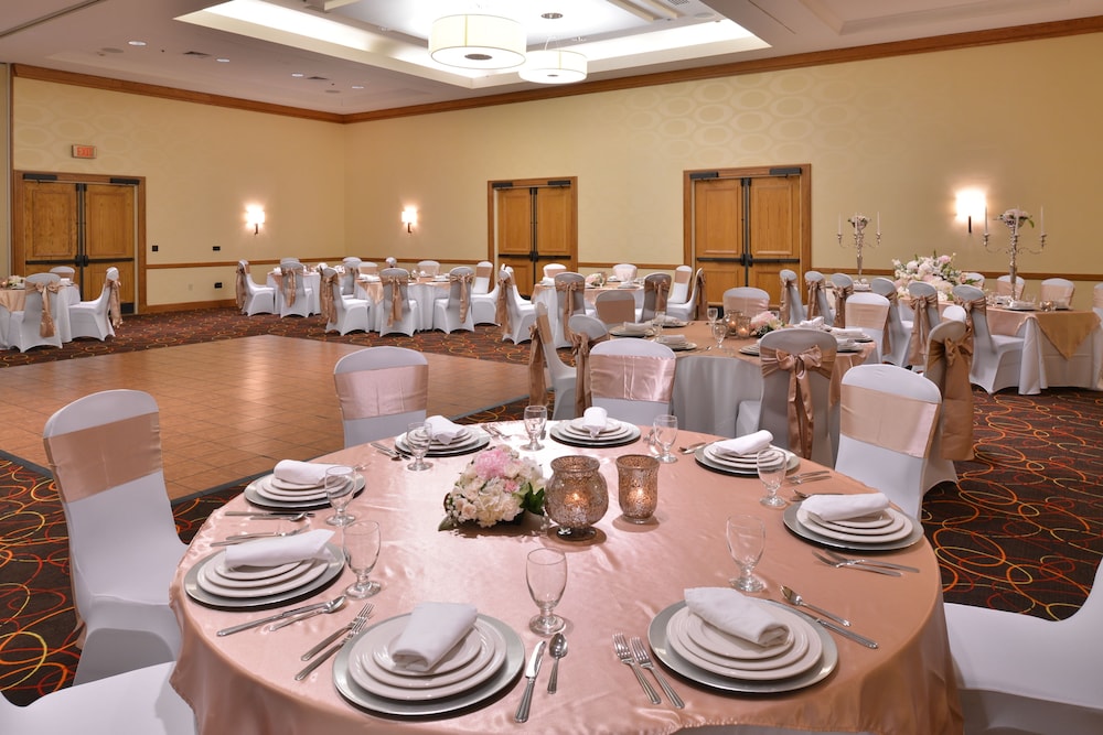 Doubletree Hotel Grand Junction - photo 57