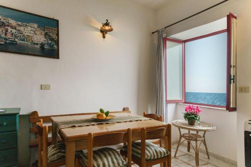 La rosa dei venti - carbon neutral hotel in Procida