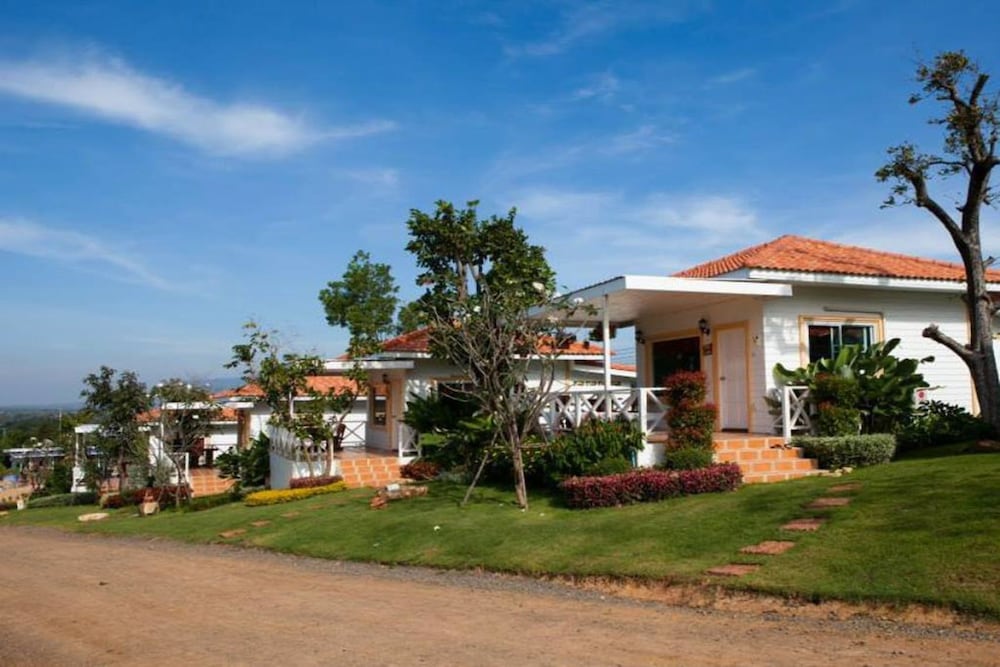 Keawanongburi Resort in Nakhon Ratchasima, Thailand