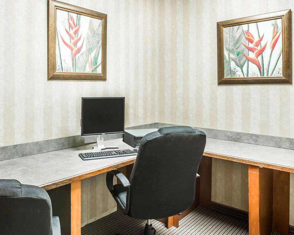 Econo Lodge Inn and Suites Douglasville GA - photo 21