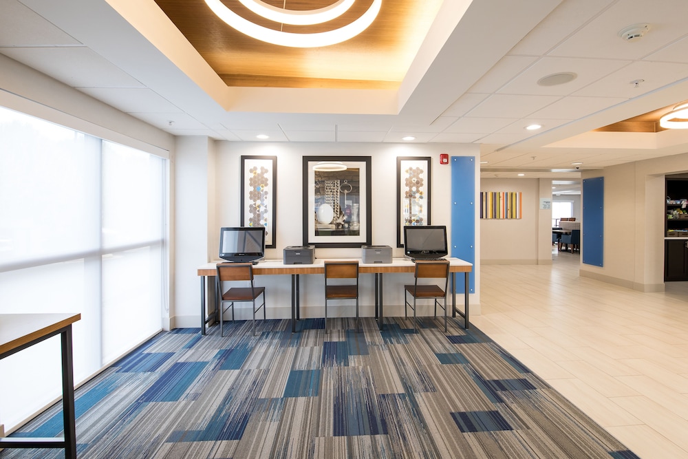 Holiday Inn Express Atlanta Stone Mountain by IHG - photo 26