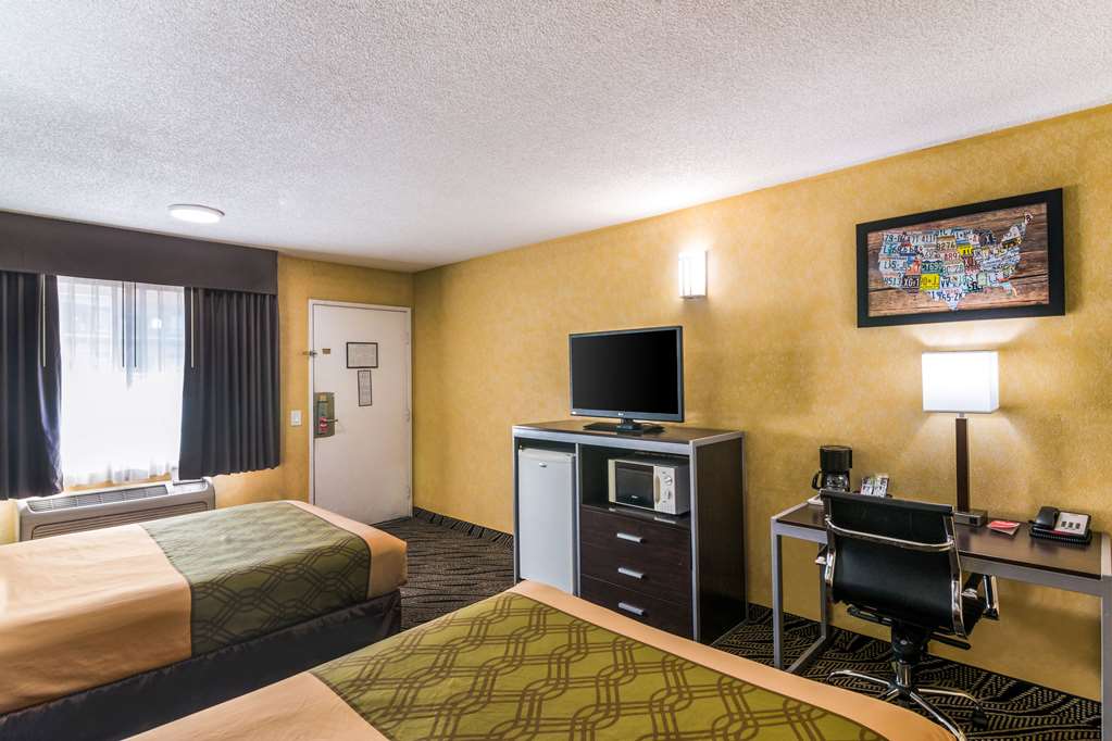 Econo Lodge Hesperia Victorville I 15 - photo 11