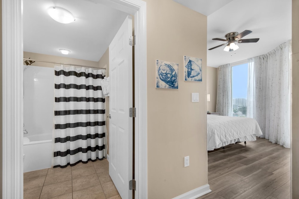 Palms Resort #1813 Jr. 2BR - photo 5