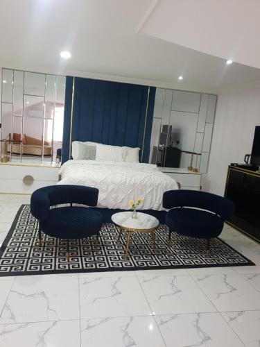 Executive Home Extension — 4-Star Luxury Hotel in Lagos, Nigeria