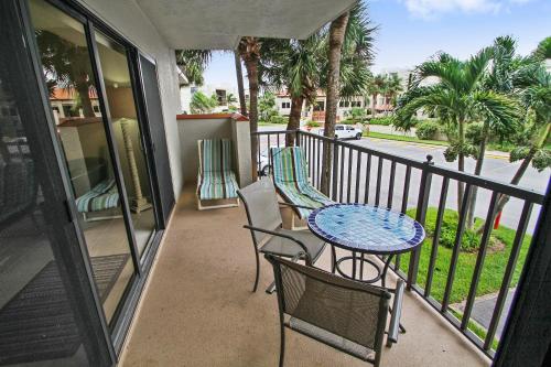 Land's End 1 203 Pool View - photo 44