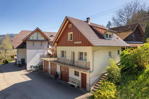 Müllerleile Hof - carbon neutral hotel in Unknown City