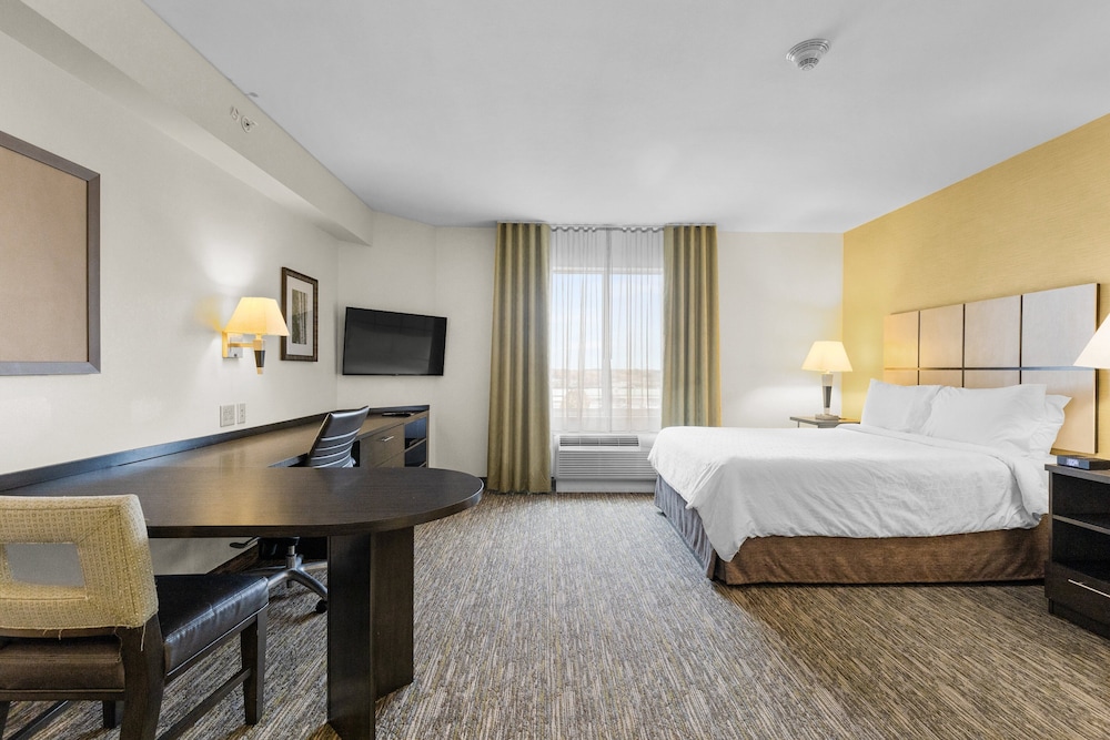 Candlewood Suites Erie by IHG - photo 8