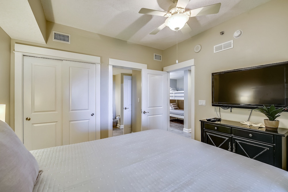 Grand Panama Beach Resort by Book That Condo - photo 19