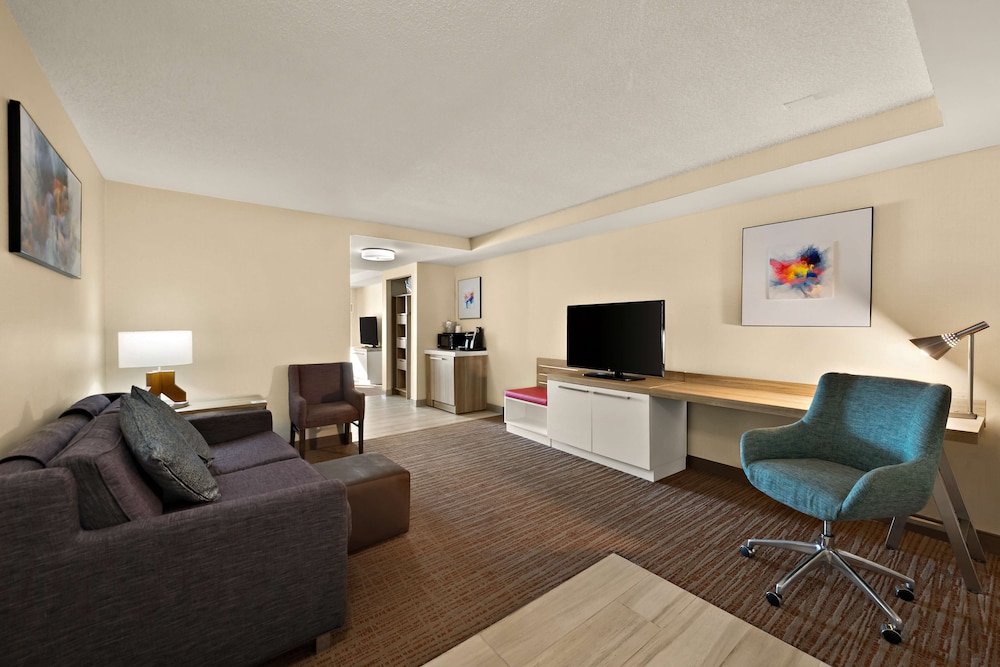 Hilton Garden Inn Williamsburg - photo 30