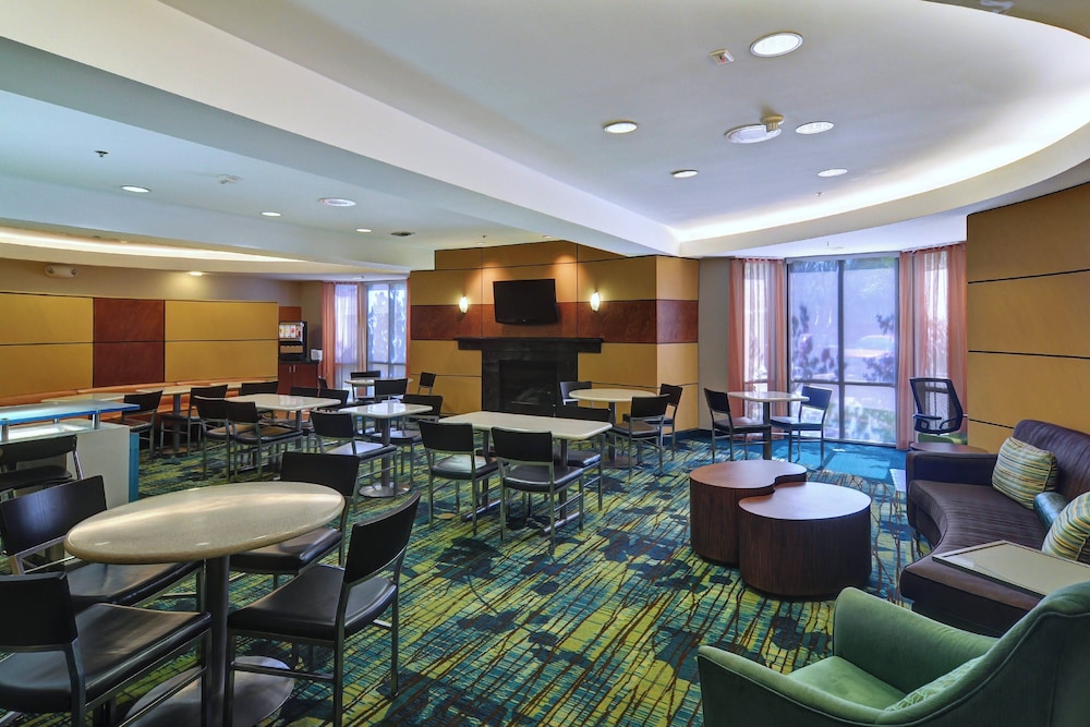 SpringHill Suites by Marriott Dallas NW Hwy I35E - photo 41
