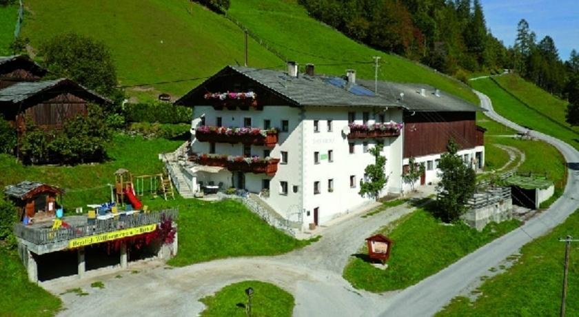 Jedlerhof — 4-Star Luxury Hotel in Neustift Im Stubaital, Austria
