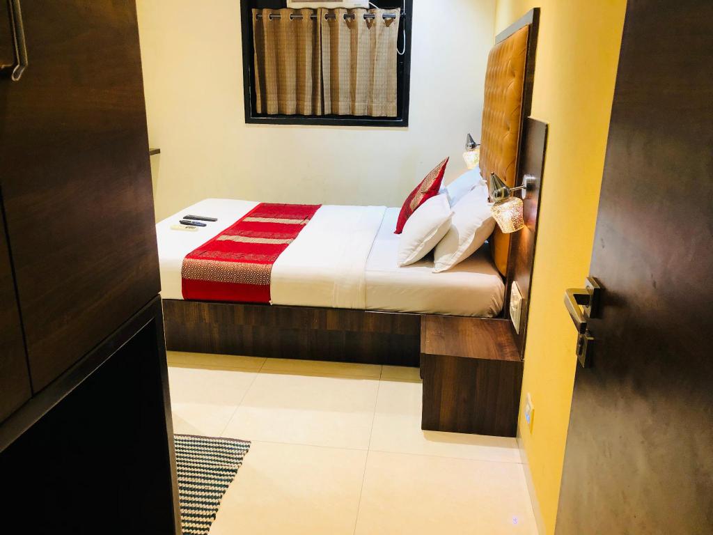 Hotel New Silver Elite - last minute hotel in Mumbai