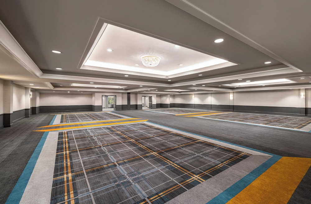 Crowne Plaza Louisville Airport Expo Ctr by IHG - photo 112