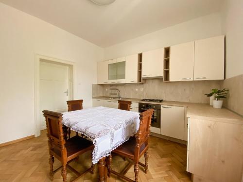 Vila Maister — 4-Star Luxury Hotel in Celje, Slovenia