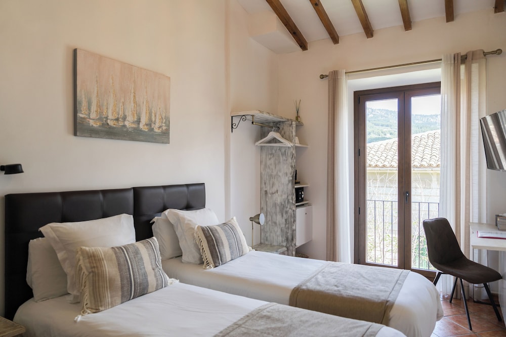 Hotel Casa Bougainvillea — Soller