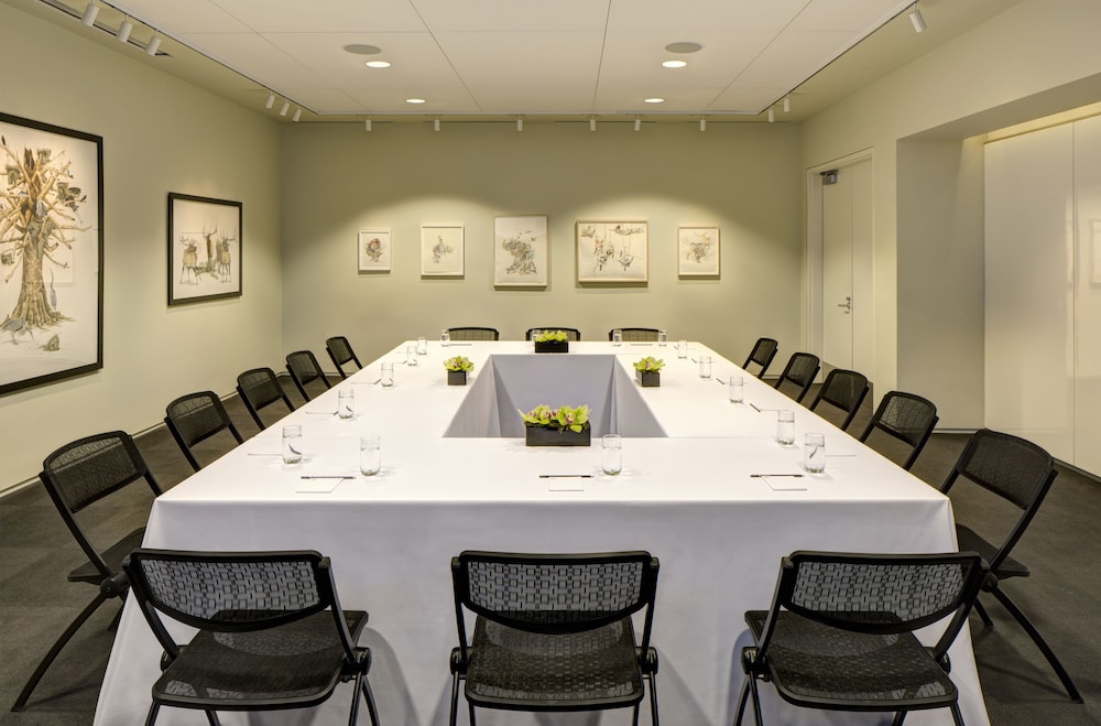 21c Museum Hotel Bentonville - photo 33
