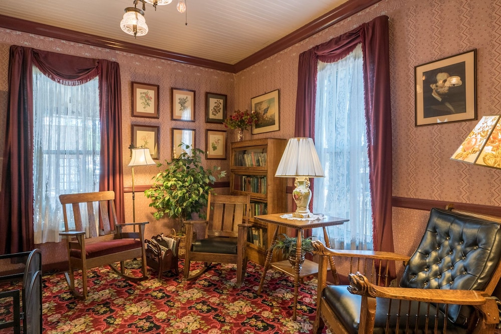 Julian Gold Rush Hotel - photo 5