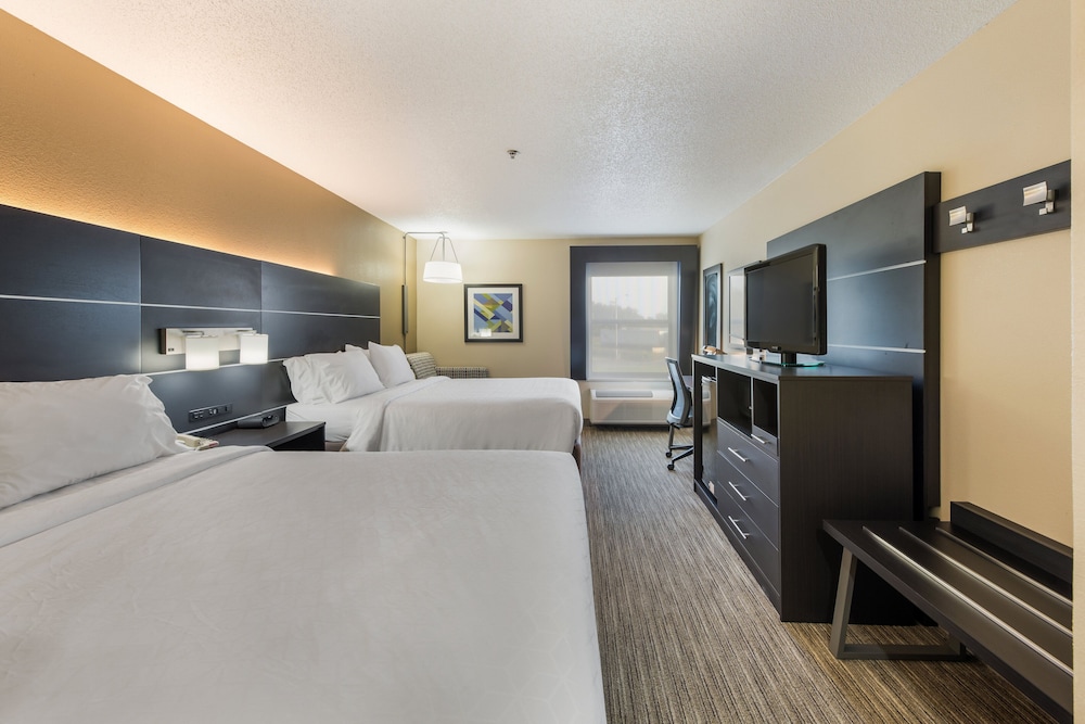 Holiday Inn Express London by IHG - photo 18