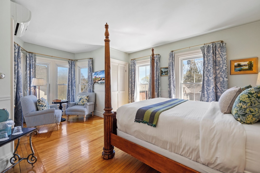 Hartstone Inn - photo 34
