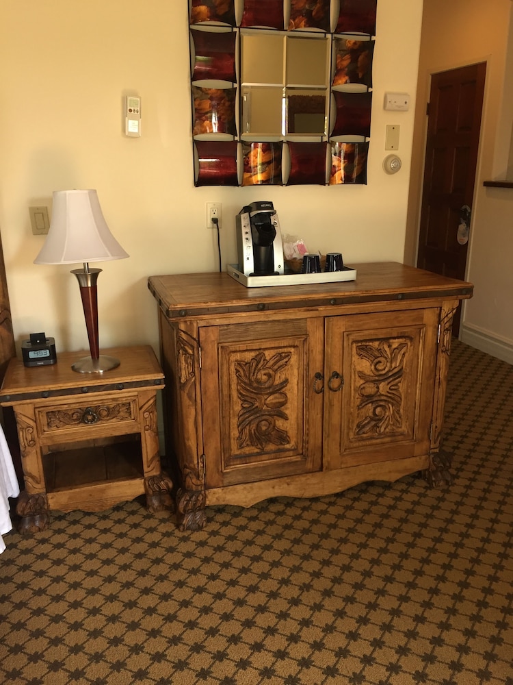 The Eagle Inn - photo 117