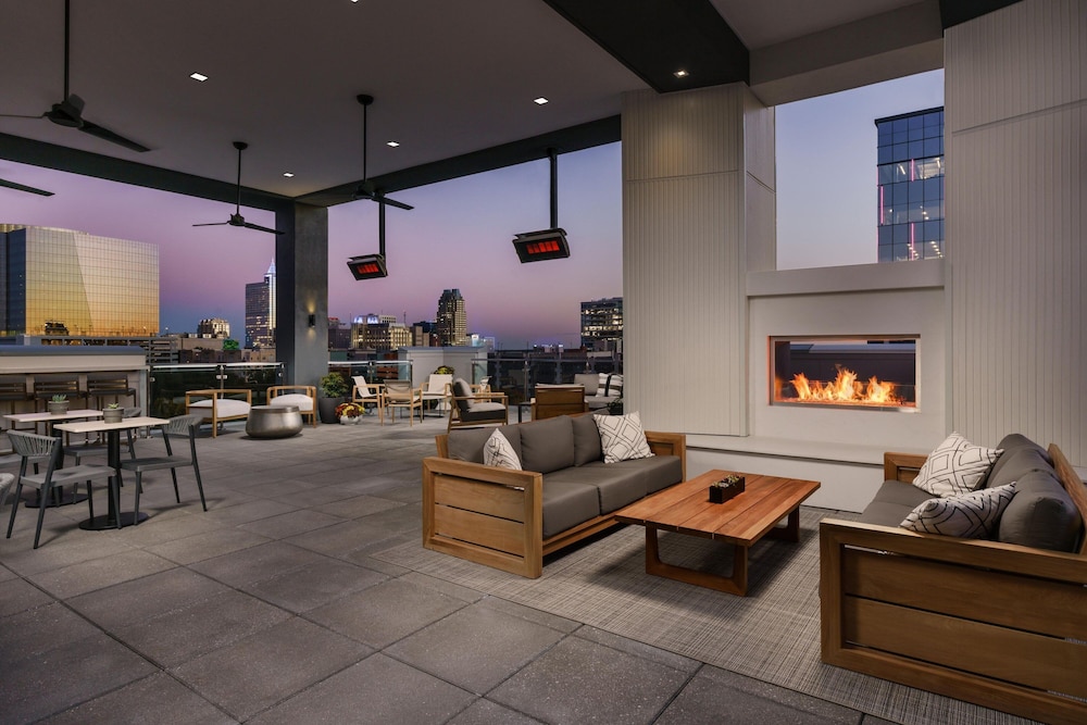 AC Hotel by Marriott Raleigh Downtown - photo 24