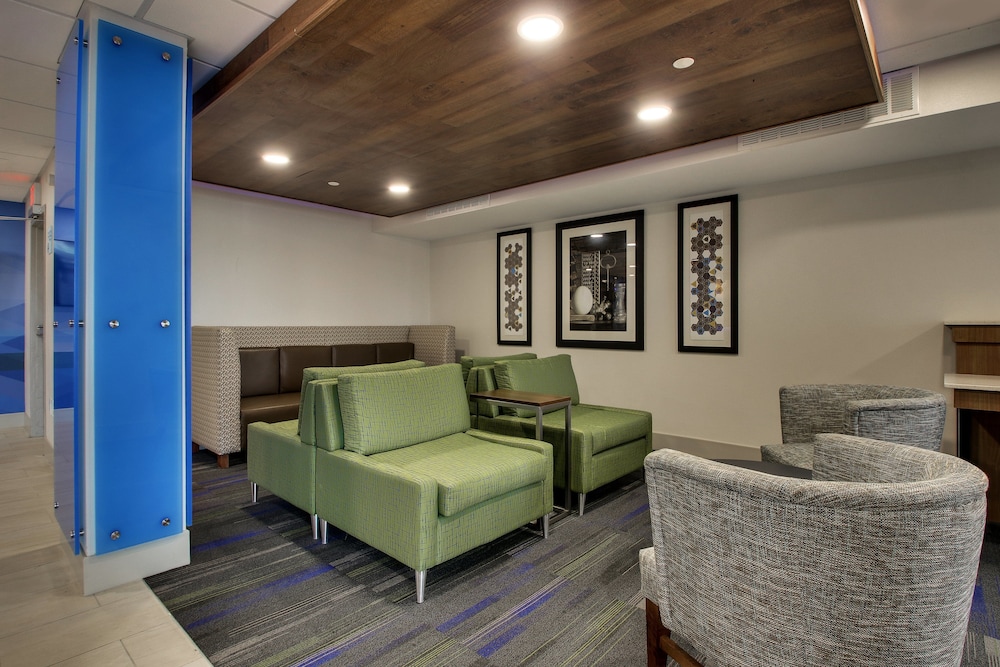 Holiday Inn Express Atlantic City W Pleasantville by IHG - photo 52