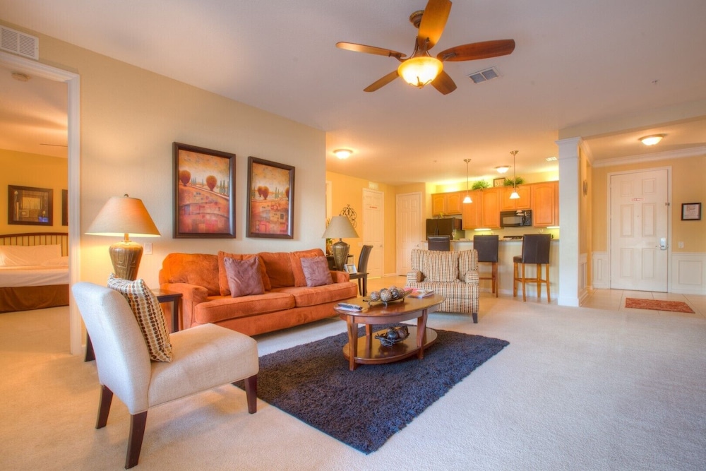 Orlando Escape 2 Bedroom Condo by Redawning Orlando — 4-Star Luxury Hotel in Orlando, United States