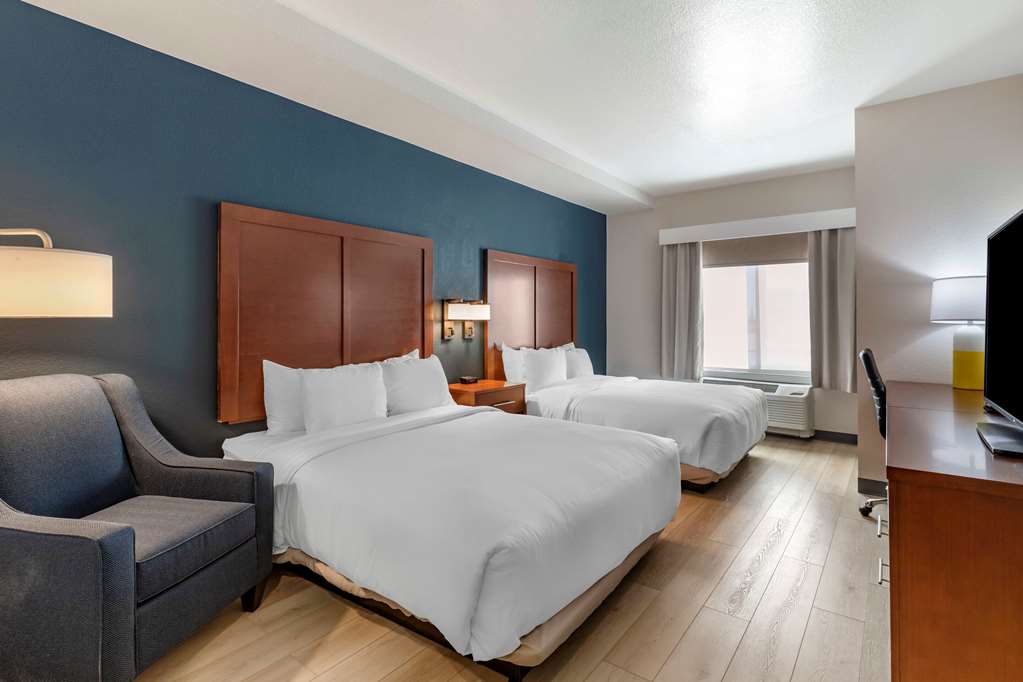 Comfort Inn & Suites Bennett - photo 17