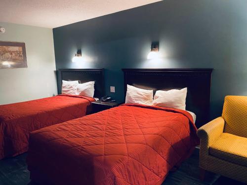 Excel Inn & Suites - photo 7