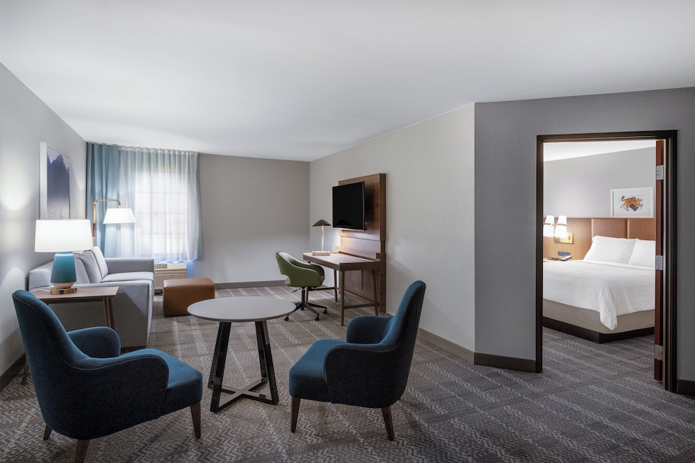 Staybridge Suites West Des Moines by IHG - photo 9