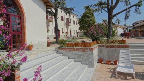 Da Andrea A Villa Mimma — 4-Star Luxury Hotel in Treville, Italy
