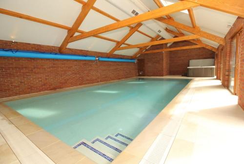 Moulton Barrett Barn — Bideford — photo 3
