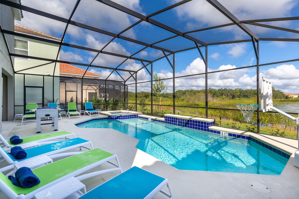 Solterra Resort Luxury 10 Bedroom Homes - photo 69