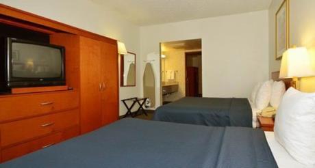 Clarion Suites Yuma - photo 15