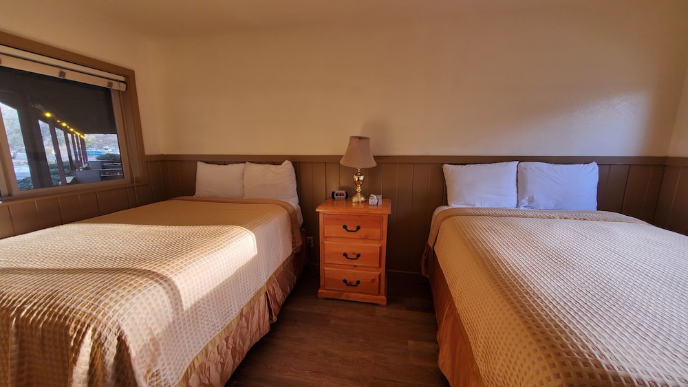 Kernville Inn - photo 49