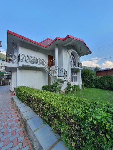 Villa 5 Manali — 4-Star Luxury Hotel in Manali, India