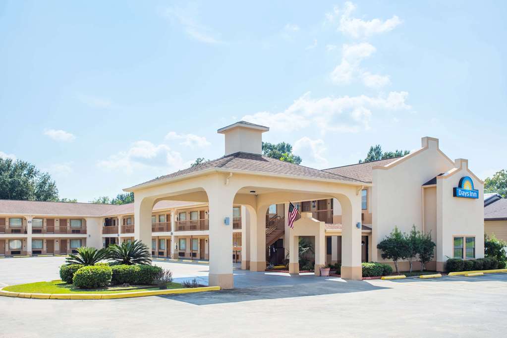 Days Inn by Wyndham Abbeville - photo 2