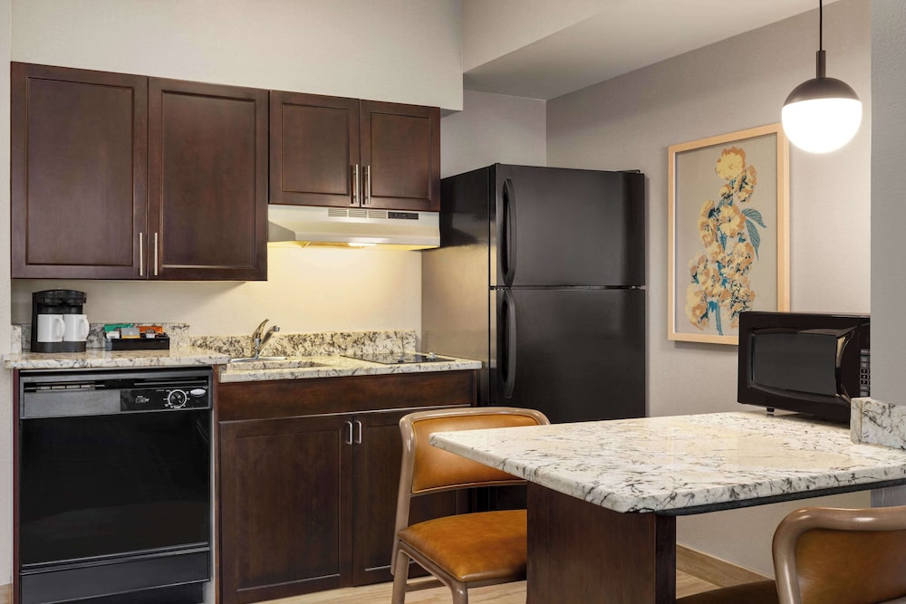 Homewood Suites by Hilton Washington D.C. Downtown - photo 13