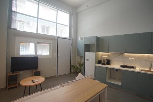Cozy Apartment Downtown Athens III — 4-Star Luxury Hotel in Athens, Greece