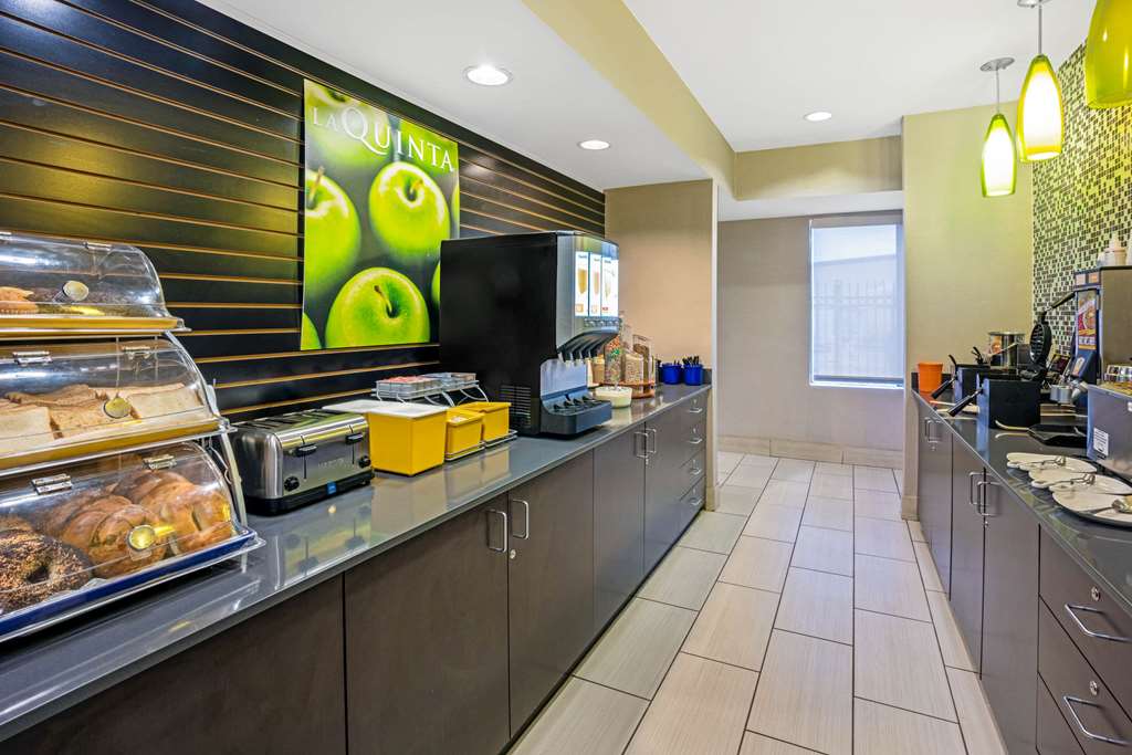La Quinta Inn Suites Houston North Spring - photo 49