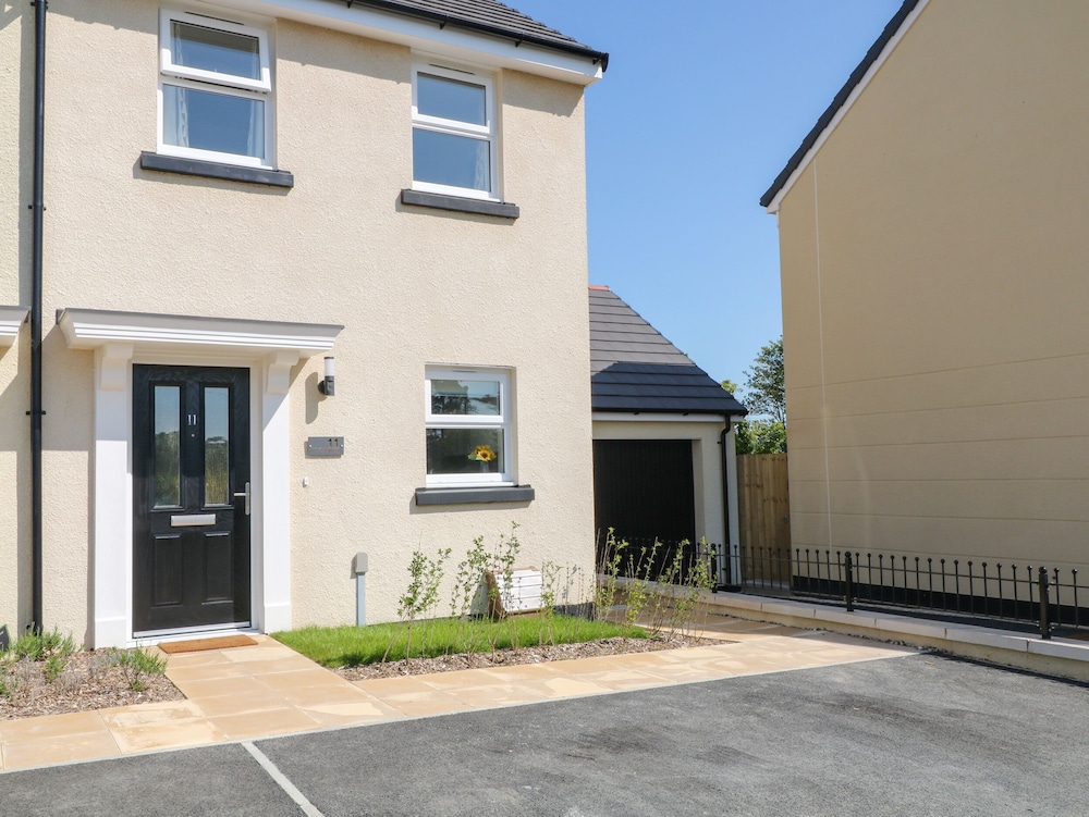 Pebble Bay in Bideford, United Kingdom