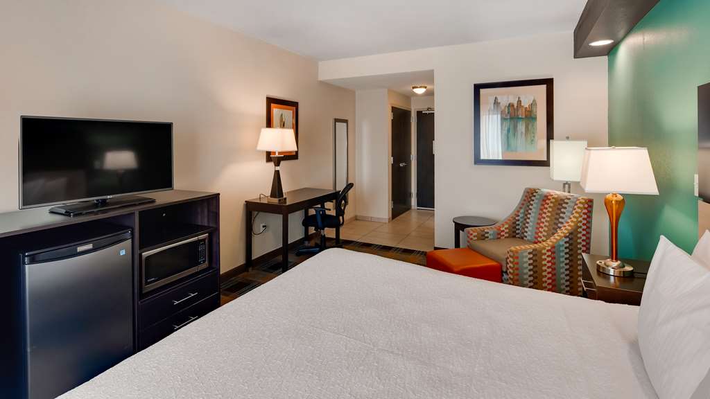 Best Western Plus Atrium Inn & Suites - photo 15