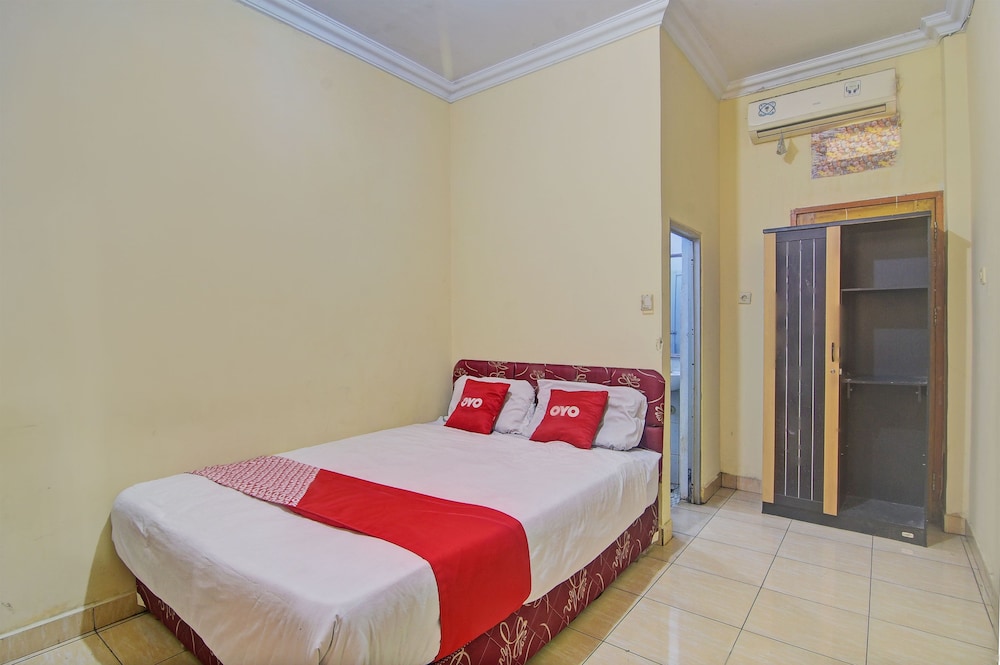 92964 Kost 99 — Manado — photo 3