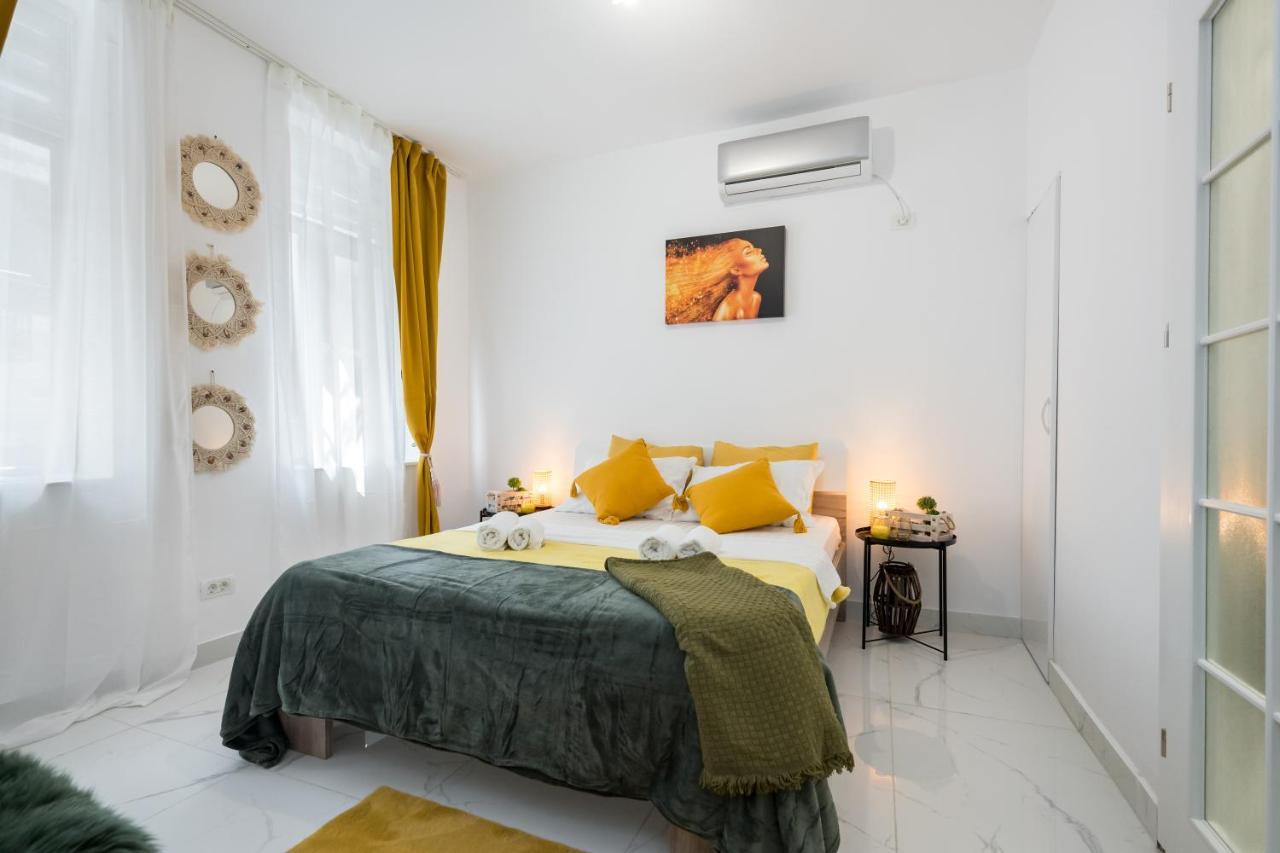 Light Monza Unirii — 4-Star Luxury Hotel in Bucharest, Romania