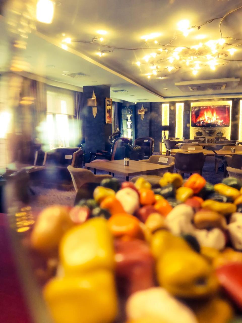 Rua World Hotel — Van — photo 5