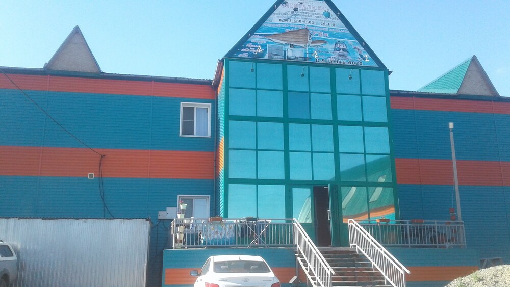 Hotel Neptun — hotel in Tatarsk